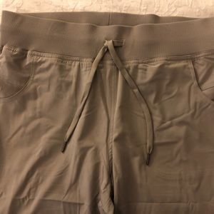 Kyodan Khaki Lightweight Drawstring Jogger Pants